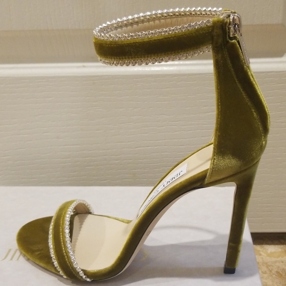 Jimmy  Choo - Picture 5 of 6